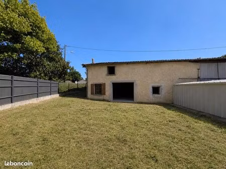 hangar 136 m² blanquefort