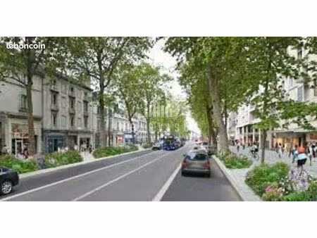 local commercial 72 m² tours