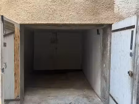 garage / box de stockage