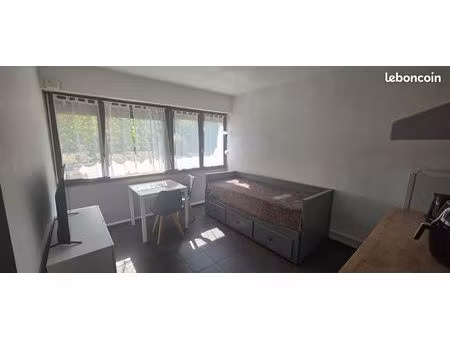 studio 14m23 à mérignac