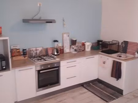 loue maison 94m2 à badecon le pin 36200