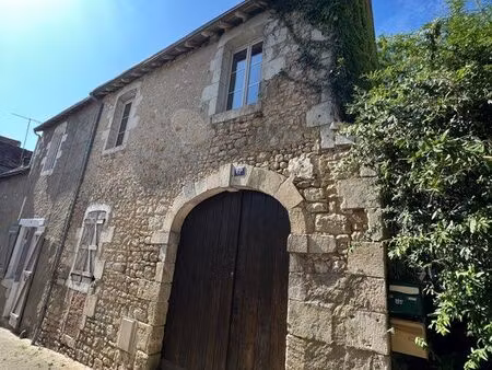 à louer f2 60m2 le blanc