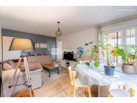 appartement 3 pièces 63 m²