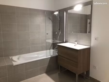 appartement 3 pièces 63 m²