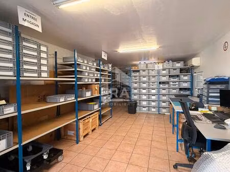 local commercial à vendre
