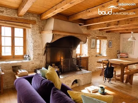 ferme 12 pièces 293 m²