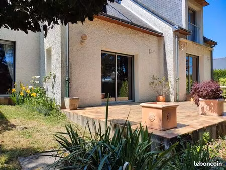maison centre bourg 7 pièces 159 m2