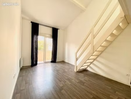bordeaux saint-nicolas – charmant t1 bis avec balcon au calme