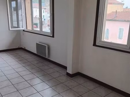 f2 40m2 peyrehorade centre