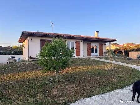 maison avec sous sol  terrain de 2100m2