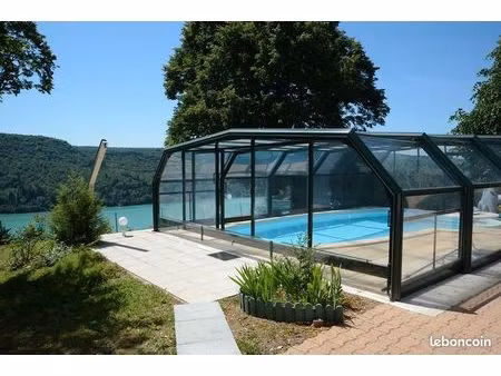 chalet 105m2 avec piscine à maisod (jura)