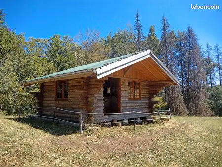 magnifique maison en rondins (fuste) - 30m² - à remonter