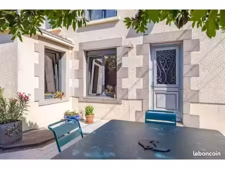 maison 6 pièces 172 m²