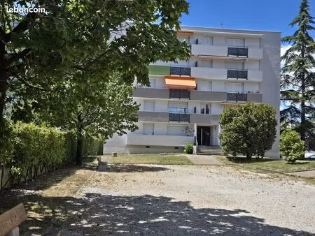 appartement 4 pièces 75 m²