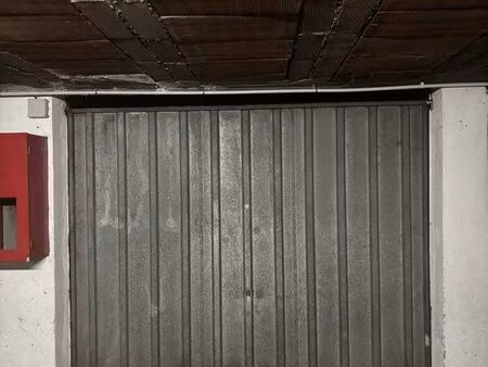 garage fermé sécurisé – grenoble eaux-claires – résidence painlevé