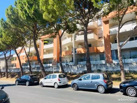 t2 de 40 m2 au rdc d’une résidence + parking