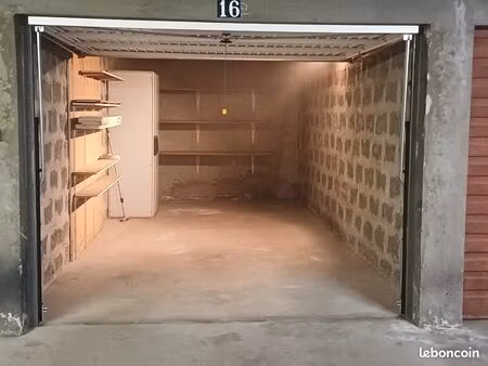 garage