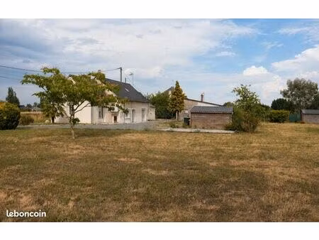 maison de caractère entièrement rénovée – 96 m² – 3 chambres – bourgueil