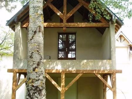 maison sud lochois à terminer  canton de montrésor