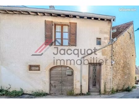 maison de village 3 pièces 80 m²