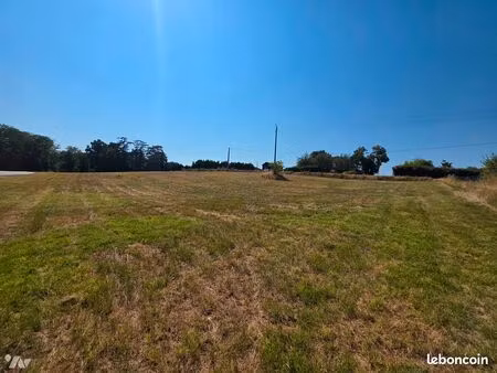 terrain 1927 m² damazan