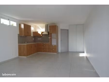 a louer t3 - appartement de 65 m²