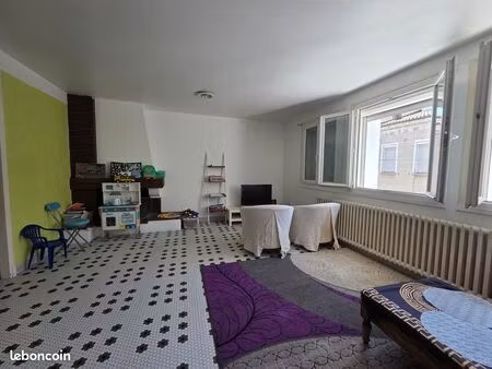 immeuble 5 pièces 115 m²