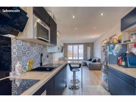 appartement t4 entièrement rénové