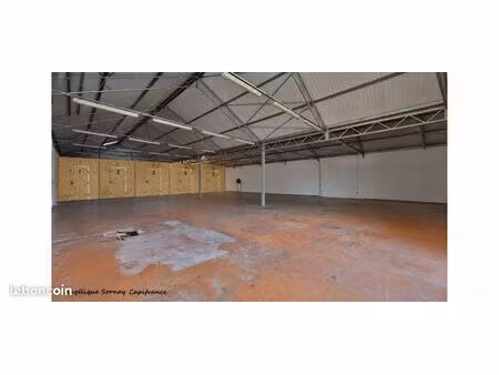 garde meuble / box