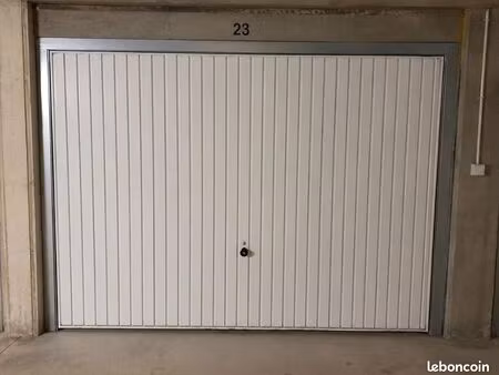parking / box sécurisé