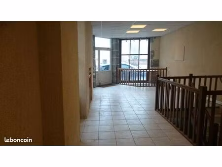 local commercial bureaux stockage tonneins centre