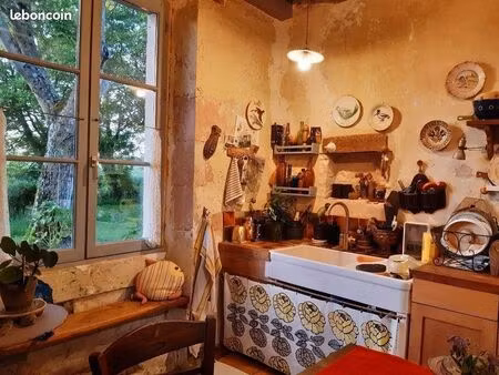 vente d'une maison de charme à 1h30 de paris en tgv et 40m pour l'aéroport de poitiers vol