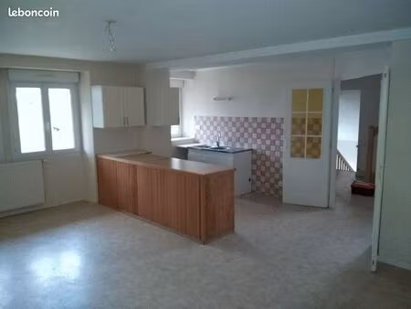 appartement à louer grozon (jura)