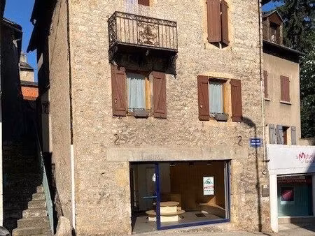 local 64 m² mende