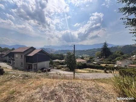 terrain 580 m² vaulnaveys le haut