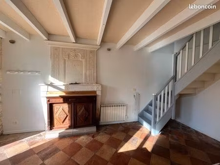 immeuble 140 m² saint androny