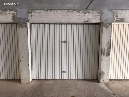 garage box fermé