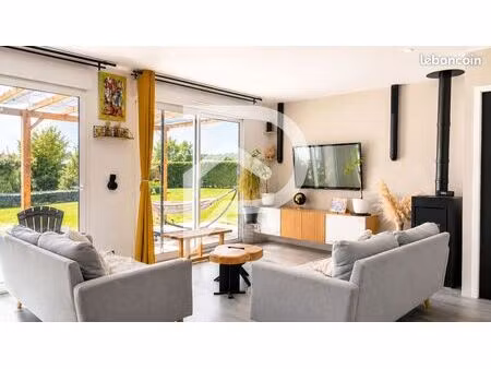 maison 6 pièces 115 m²