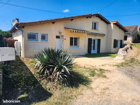 maison individuelle + garage à la campagne
