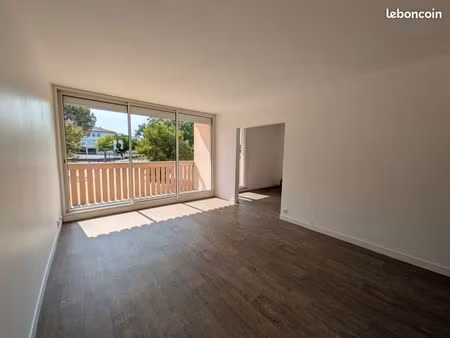 appartement t3 rénové de 76 m² à biscarrosse bourg