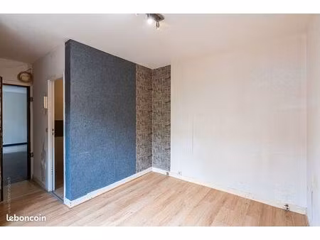studio 1 pièce 15 m²