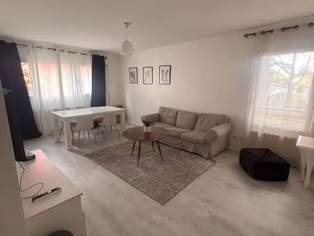 appartement 3 pièces avec balcon