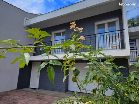 le passage maison renovee 5 pieces 130 m² - 3 chambres- double garage- jardinet - terrasse
