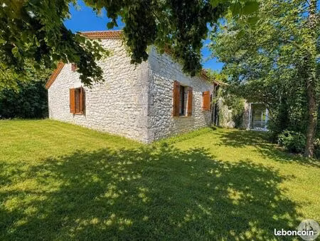 maison 6 pièces 210 m²