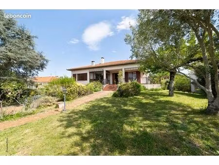 maison 5 pièces 189 m²