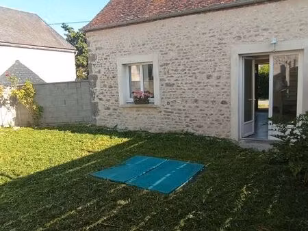 vends petite maison en pierre