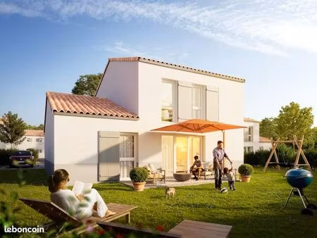 terrain 648 m² saran