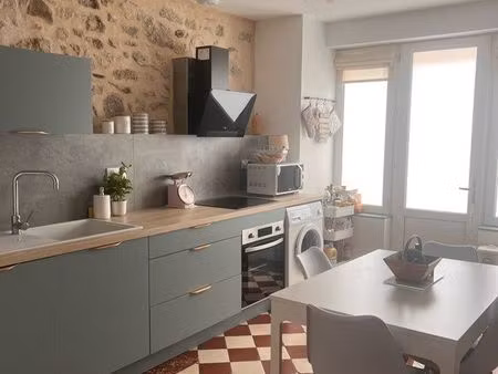 maison de ville en pierres