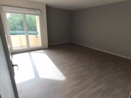 appartement 3 pièces 77 m²