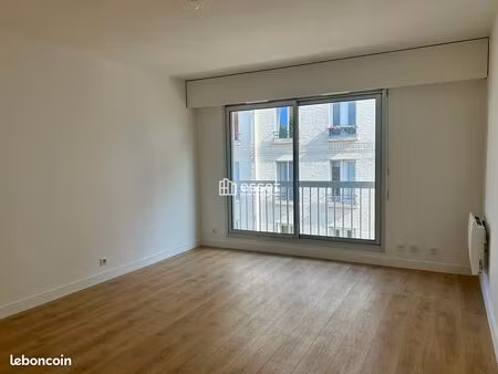 appartement 3 pièces 76m² à louer 1696 - paris 75020
